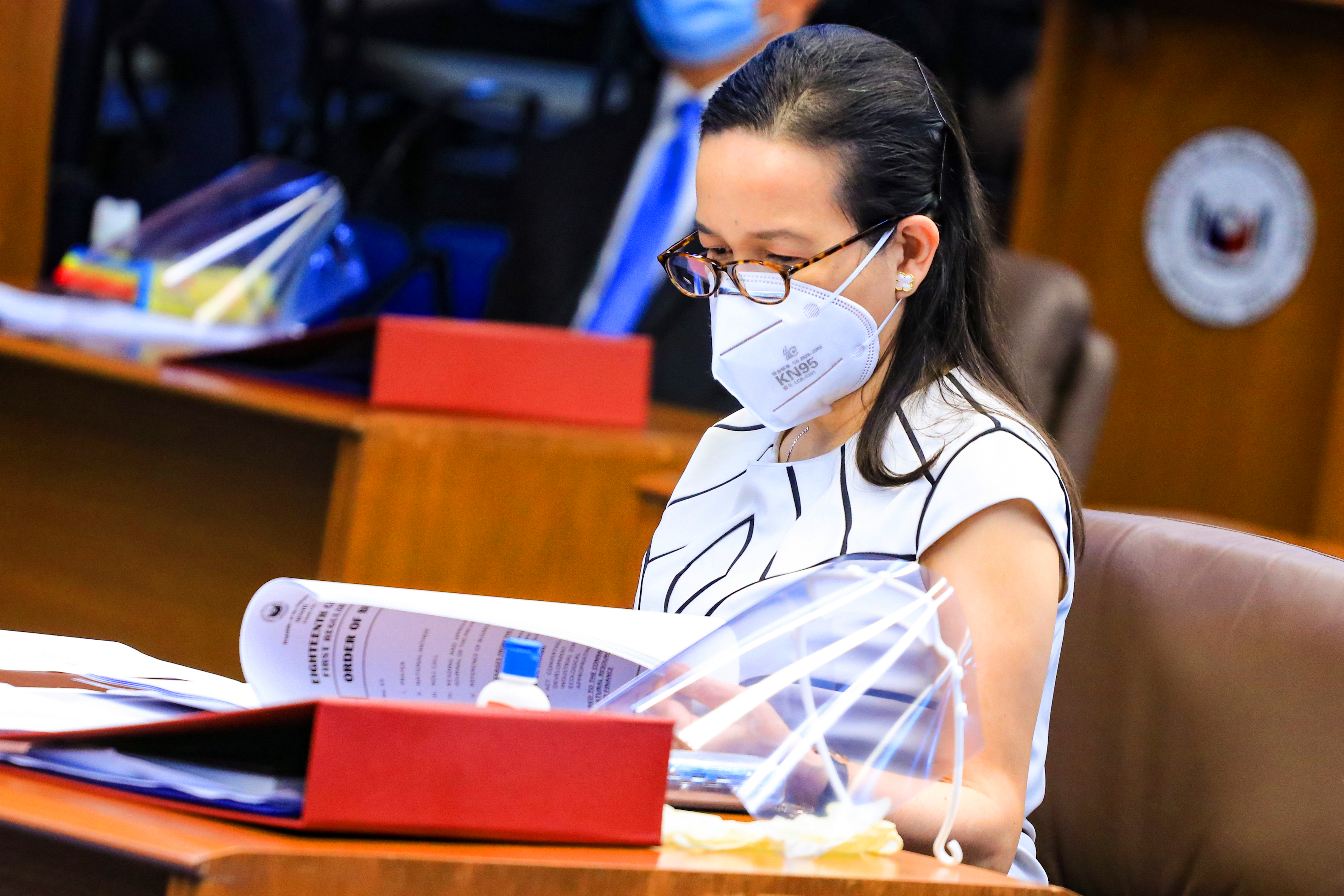 POE: IT’S TRAGIC, CRIMINAL FOR GOV’T TO MISS CHANCE TO GET 10 MILLION VACCINES